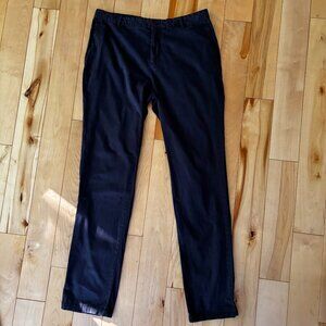 Faherty Navy Blue Chinos, 34 x 34